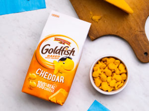 Goldfish cheddar crackers