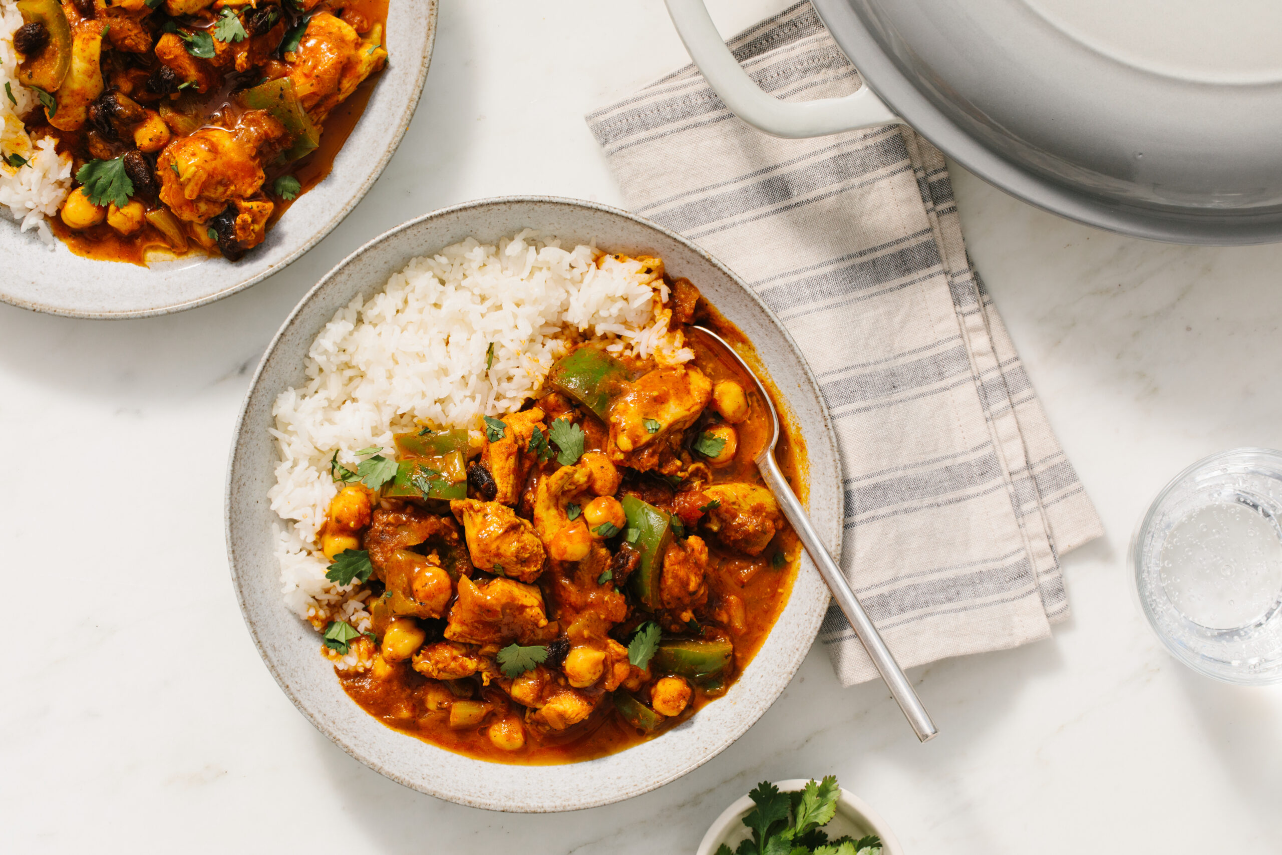 Prego_Chunky Roasted Garlic & Herb_Moroccan Chicken Stew